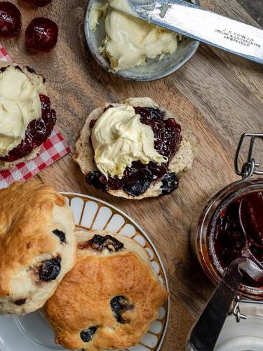 Beim Backen von 1 Million Scones täglich ist verlässliche Hygiene ein absolutes Muss!