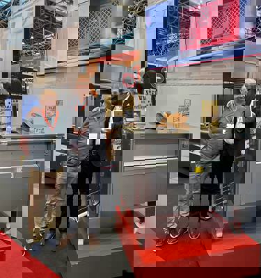 As part of JEROS's WANTED campaign, which invited users to showcase their oldest machines still in operation, a Norwegian bakery submitted a 1995 tray cleaner!